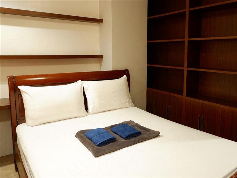 The Fort Budget Hotel- Bonifacio Global City Makati City Exterior foto
