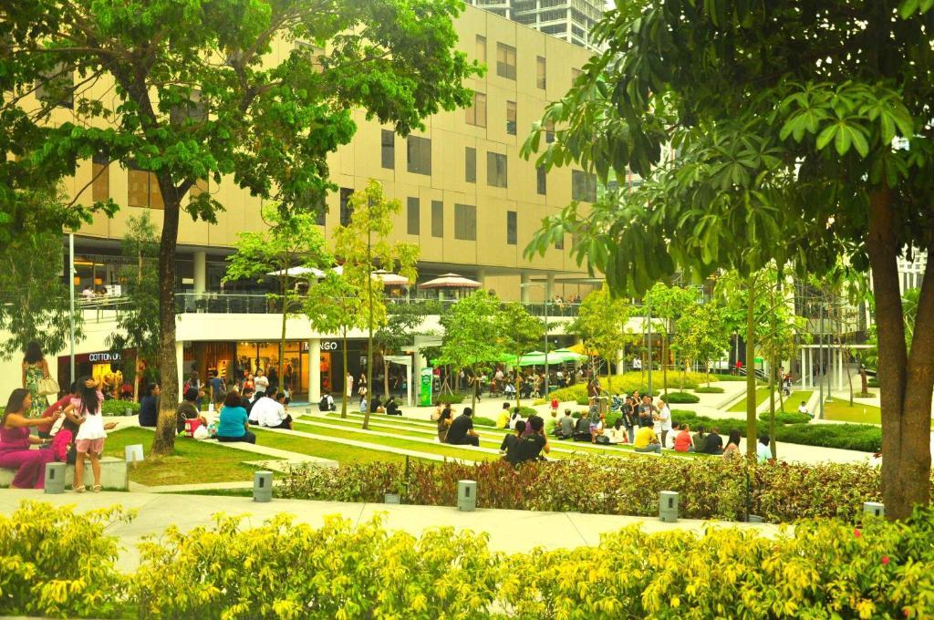 The Fort Budget Hotel- Bonifacio Global City Makati City Exterior foto