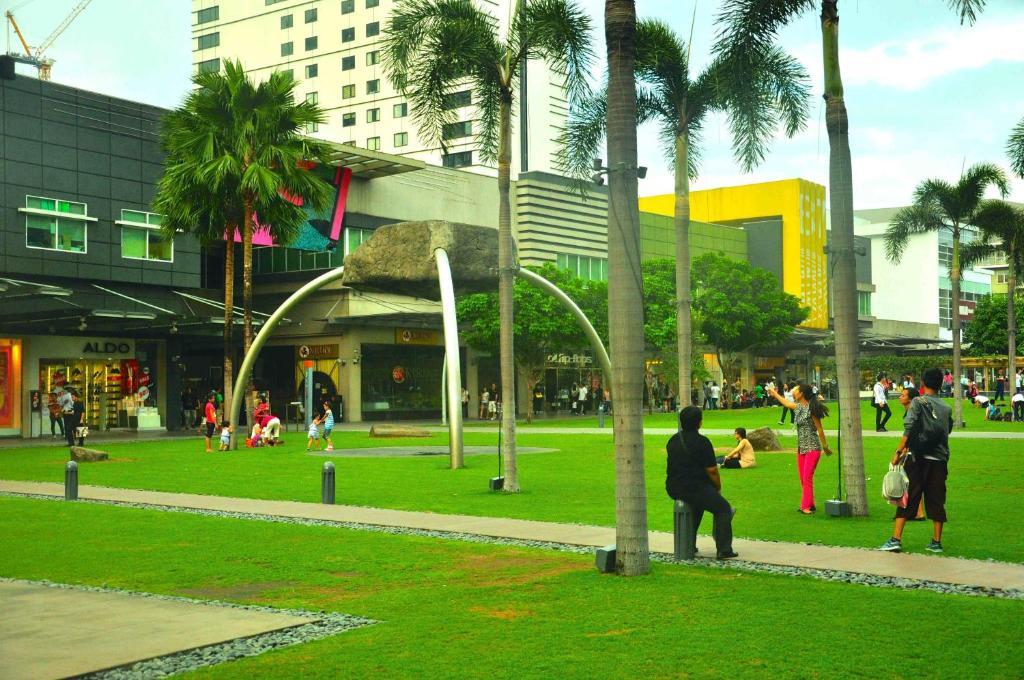 The Fort Budget Hotel- Bonifacio Global City Makati City Exterior foto