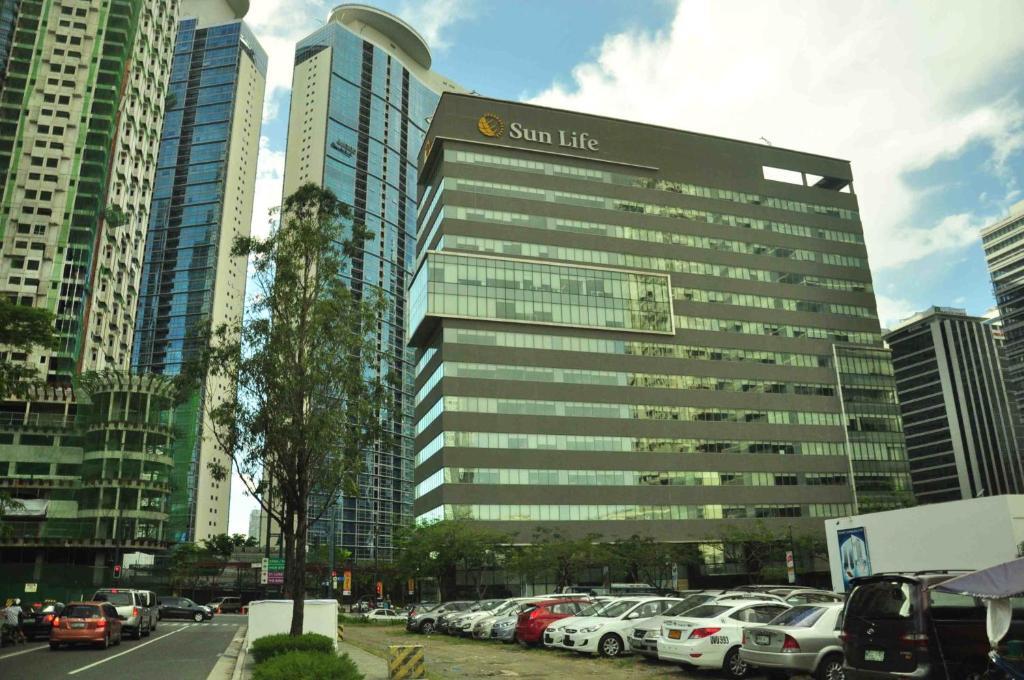 The Fort Budget Hotel- Bonifacio Global City Makati City Exterior foto