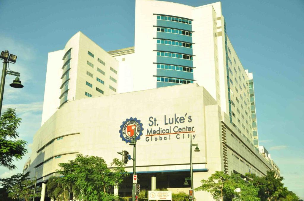 The Fort Budget Hotel- Bonifacio Global City Makati City Exterior foto