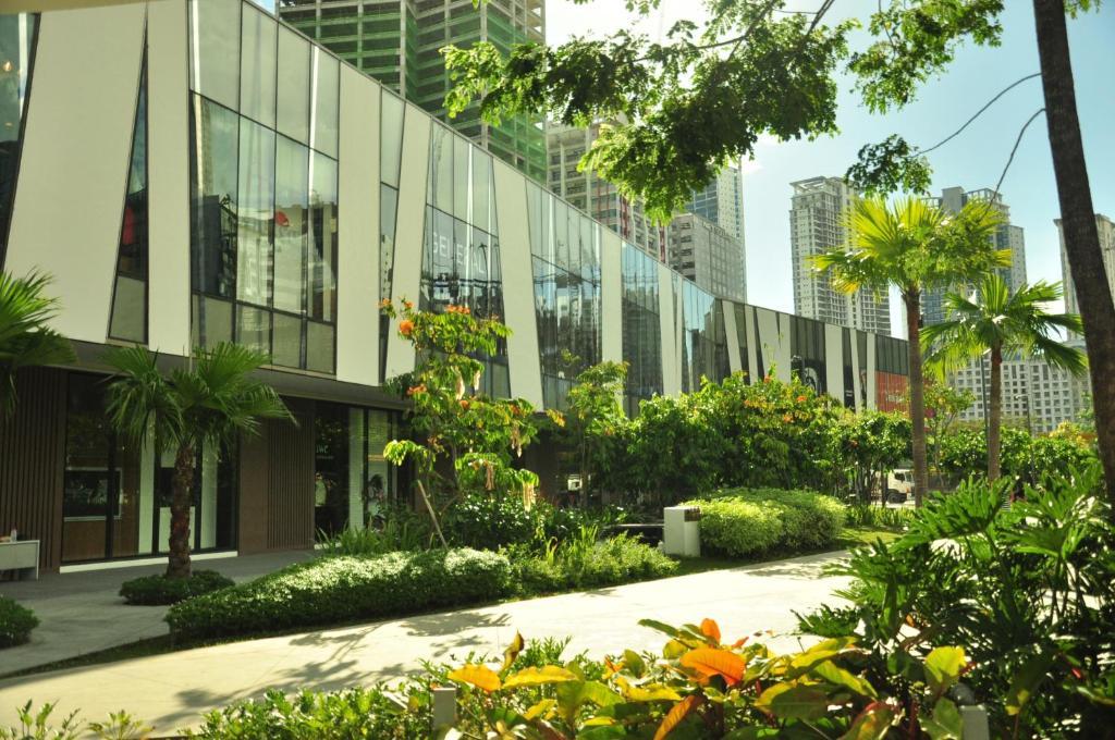 The Fort Budget Hotel- Bonifacio Global City Makati City Exterior foto